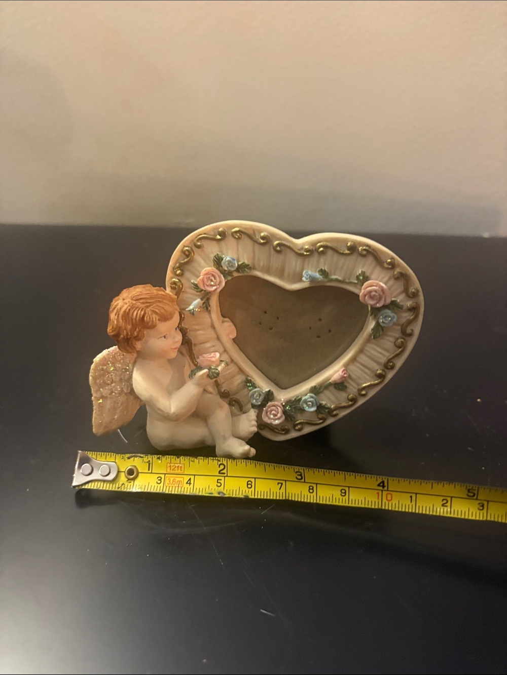 Heart-Shaped Cherub Photo Frame